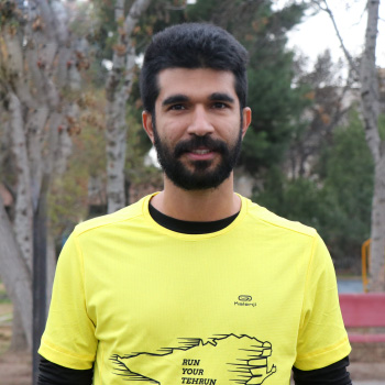 محمود فرهاد
